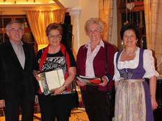 Frau Erlewein & Frau Greyinger Frau Erlewein & Frau Greyinger