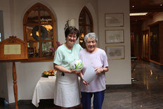 Frau Camus Frau Camus