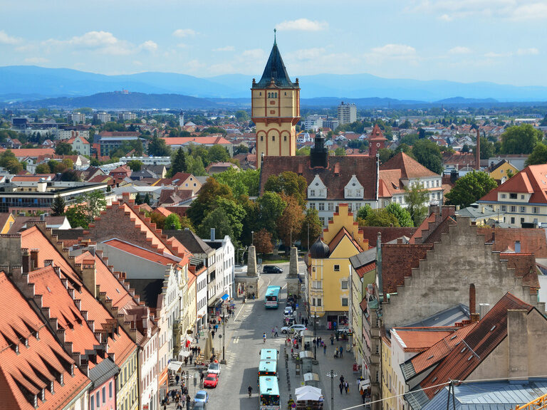 Die Altstadt von Straubing mit ihren alten Fachwerkhäusern.